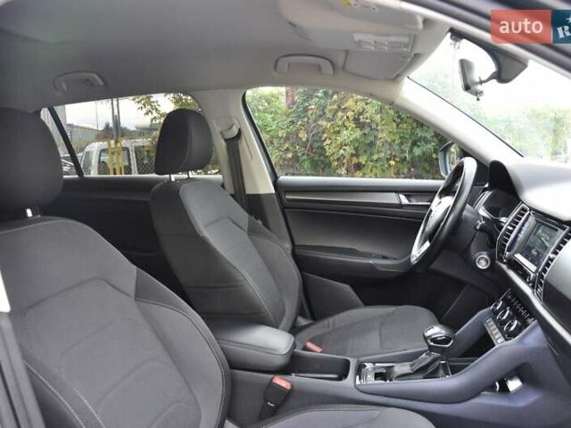 Шкода Kodiaq, об'ємом двигуна 1.97 л та пробігом 205 тис. км за 19500 $, фото 29 на Automoto.ua
