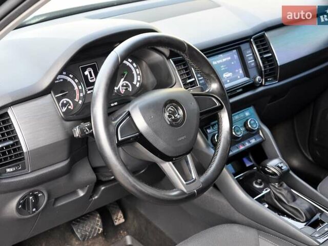 Шкода Kodiaq, об'ємом двигуна 1.97 л та пробігом 205 тис. км за 19500 $, фото 18 на Automoto.ua