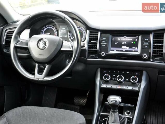 Шкода Kodiaq, об'ємом двигуна 1.97 л та пробігом 205 тис. км за 19500 $, фото 31 на Automoto.ua