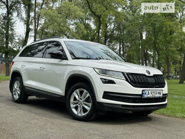 Шкода Kodiaq, объемом двигателя 2 л и пробегом 250 тыс. км за 22900 $, фото 3 на Automoto.ua