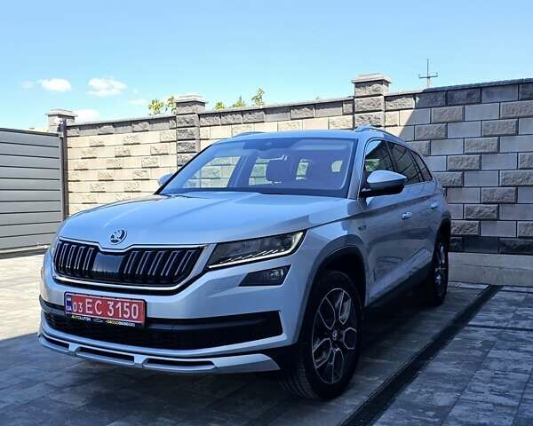 Шкода Kodiaq, об'ємом двигуна 1.97 л та пробігом 192 тис. км за 30000 $, фото 15 на Automoto.ua