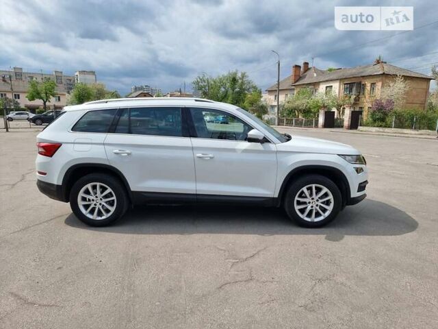 Шкода Kodiaq, объемом двигателя 1.97 л и пробегом 199 тыс. км за 24200 $, фото 9 на Automoto.ua