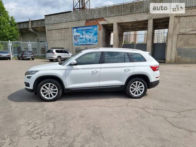 Шкода Kodiaq, объемом двигателя 1.97 л и пробегом 199 тыс. км за 24200 $, фото 3 на Automoto.ua