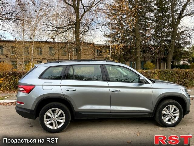 Шкода Kodiaq, объемом двигателя 2 л и пробегом 49 тыс. км за 29500 $, фото 3 на Automoto.ua