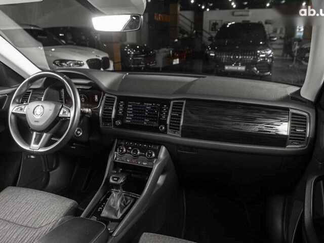 Шкода Kodiaq 2020 в Одессе на Automoto.ua Шкода Kodiaq, объемом двигателя 2 л и пробегом 202 тыс. км за 29900 $, фото 19 на Automoto.ua