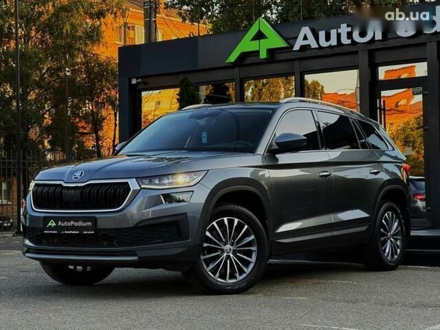 Шкода Kodiaq, об'ємом двигуна 2 л та пробігом 36 тис. км за 32999 $, фото 4 на Automoto.ua