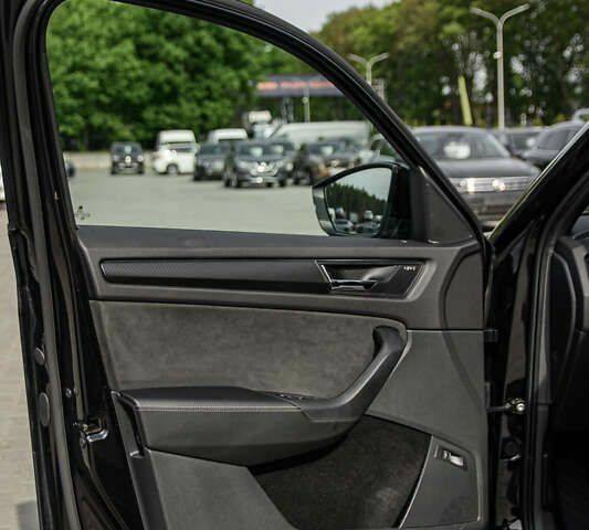 Шкода Kodiaq, об'ємом двигуна 0 л та пробігом 106 тис. км за 37277 $, фото 25 на Automoto.ua