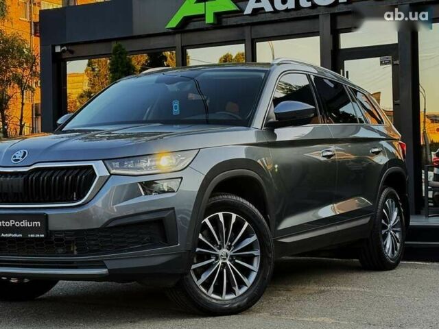Шкода Kodiaq 2021 у Києві на Automoto.ua Шкода Kodiaq, об'ємом двигуна 2 л та пробігом 36 тис. км за 33699 $, фото 5 на Automoto.ua