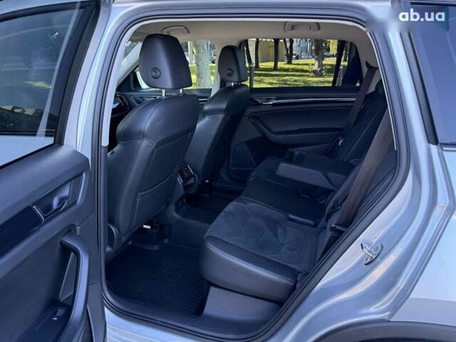 Шкода Kodiaq, об'ємом двигуна 2 л та пробігом 121 тис. км за 31000 $, фото 29 на Automoto.ua