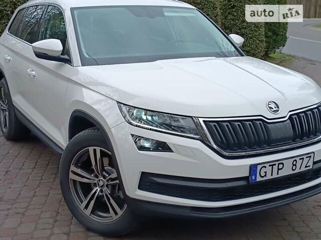 Шкода Kodiaq, объемом двигателя 1.97 л и пробегом 147 тыс. км за 32990 $, фото 6 на Automoto.ua