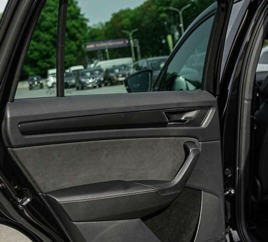 Шкода Kodiaq, об'ємом двигуна 0 л та пробігом 106 тис. км за 37277 $, фото 28 на Automoto.ua