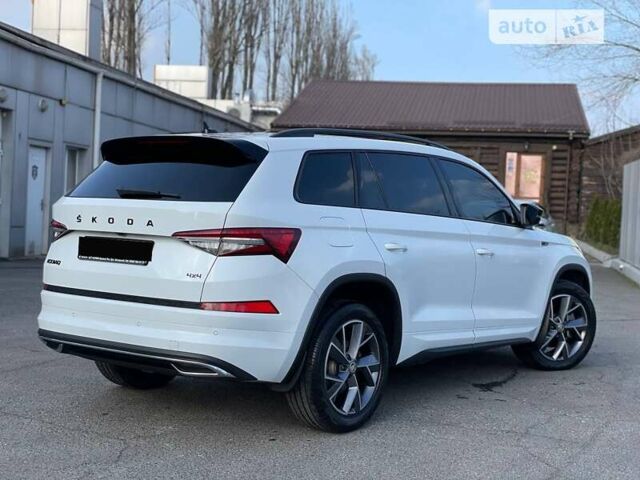 Шкода Kodiaq, объемом двигателя 1.97 л и пробегом 55 тыс. км за 44444 $, фото 15 на Automoto.ua