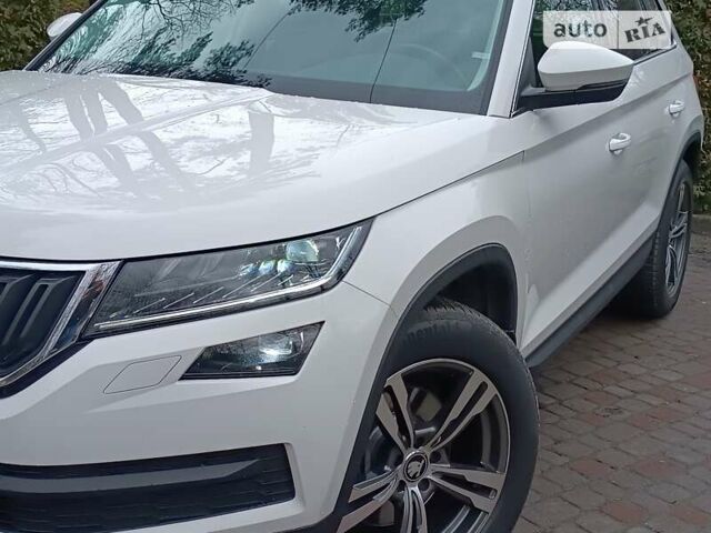 Шкода Kodiaq, объемом двигателя 1.97 л и пробегом 147 тыс. км за 32990 $, фото 4 на Automoto.ua