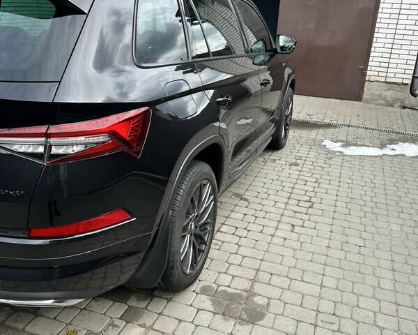 Шкода Kodiaq, объемом двигателя 0 л и пробегом 42 тыс. км за 35500 $, фото 3 на Automoto.ua