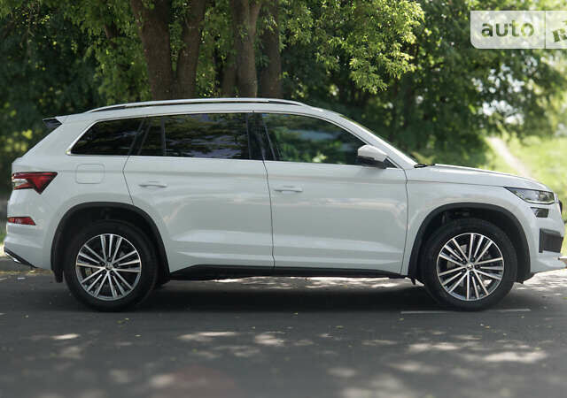 Шкода Kodiaq, об'ємом двигуна 1.97 л та пробігом 48 тис. км за 45000 $, фото 3 на Automoto.ua