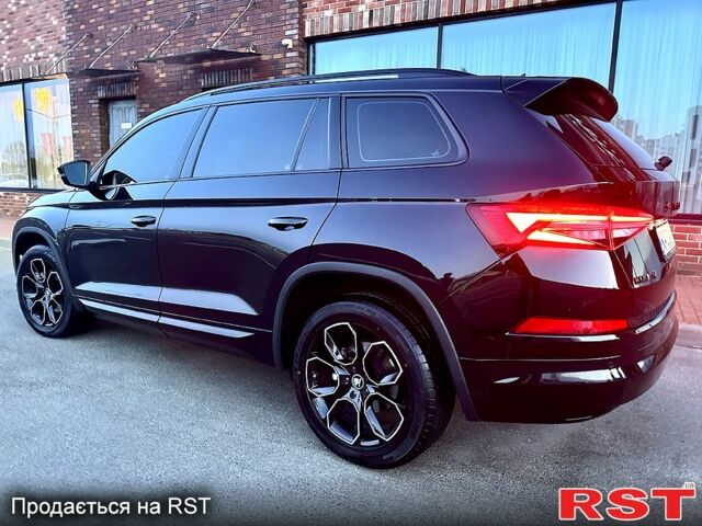 Шкода Kodiaq, об'ємом двигуна 2 л та пробігом 28 тис. км за 45500 $, фото 3 на Automoto.ua