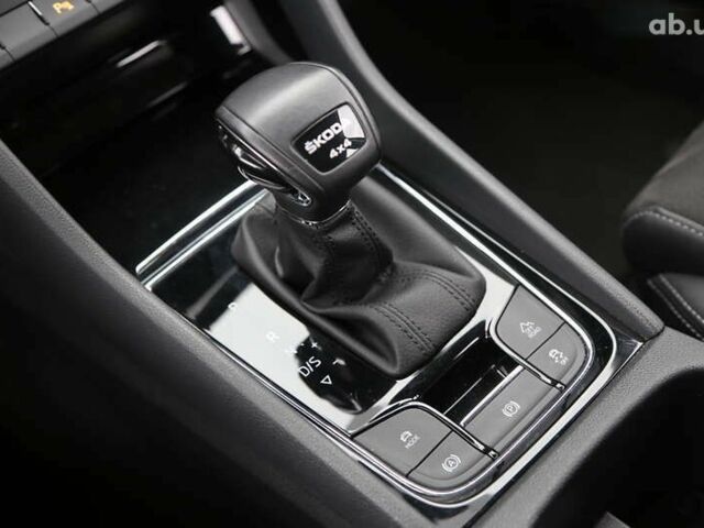 Шкода Kodiaq 2023 в Киеве на Automoto.ua Шкода Kodiaq, объемом двигателя 2 л и пробегом 90 тыс. км за 39900 $, фото 23 на Automoto.ua