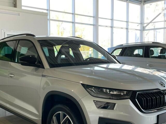 купить новое авто Шкода Kodiaq 2023 года от официального дилера Моторкрафт Шкода фото