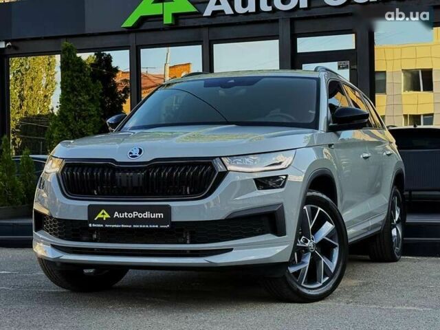 Шкода Kodiaq 2023 в Киеве на Automoto.ua Шкода Kodiaq, объемом двигателя 2 л и пробегом 20 тыс. км за 43500 $, фото 3 на Automoto.ua