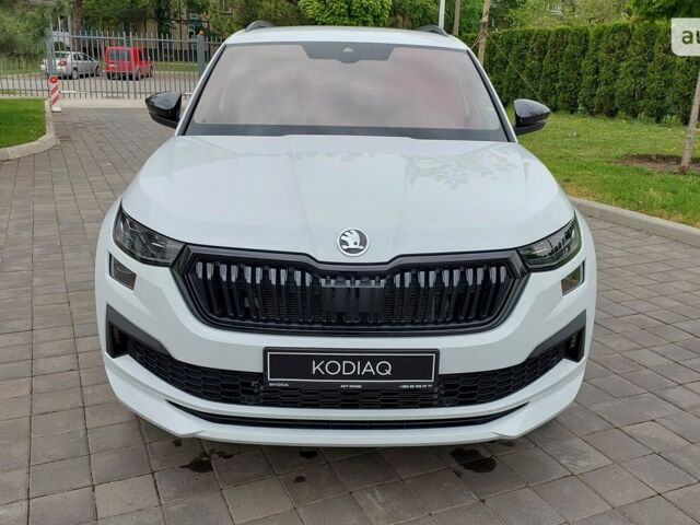 купити нове авто Шкода Kodiaq 2023 року від офіційного дилера АСТ-КОМБІ Шкода фото