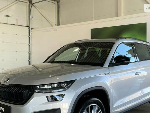 купить новое авто Шкода Kodiaq 2023 года от официального дилера Моторкрафт Шкода фото