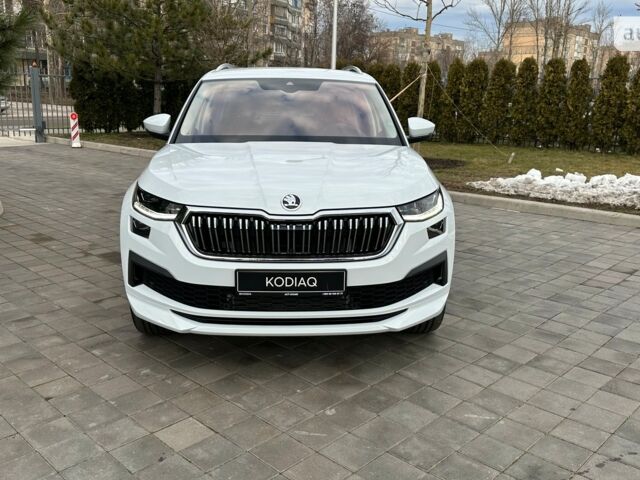 купить новое авто Шкода Kodiaq 2023 года от официального дилера АСТ-КОМБІ Шкода фото