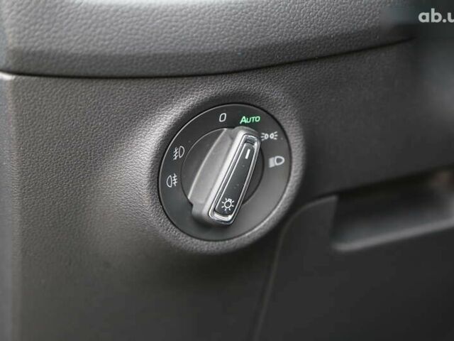 Шкода Kodiaq 2023 в Киеве на Automoto.ua Шкода Kodiaq, объемом двигателя 2 л и пробегом 90 тыс. км за 39900 $, фото 25 на Automoto.ua