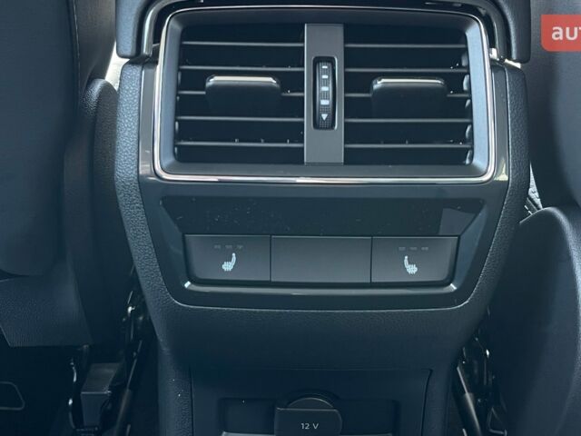 Шкода Kodiaq 2023 у Днепре (Днепропетровске) на Automoto.ua Шкода Kodiaq, об'ємом двигуна 1.97 л та пробігом 0 тис. км за 42997 $, фото 43 на Automoto.ua