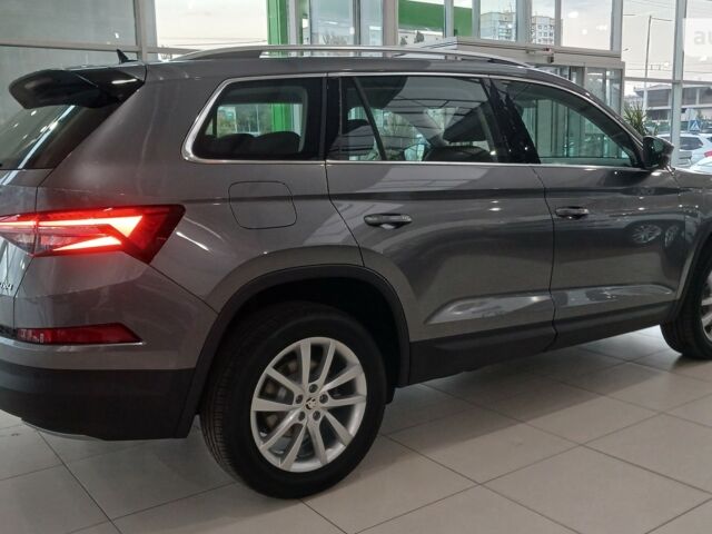 Шкода Kodiaq, об'ємом двигуна 1.97 л та пробігом 0 тис. км за 43045 $, фото 9 на Automoto.ua