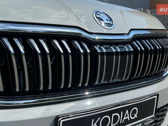 Шкода Kodiaq 2023 у Днепре (Днепропетровске) на Automoto.ua Шкода Kodiaq, об'ємом двигуна 1.97 л та пробігом 0 тис. км за 42997 $, фото 17 на Automoto.ua