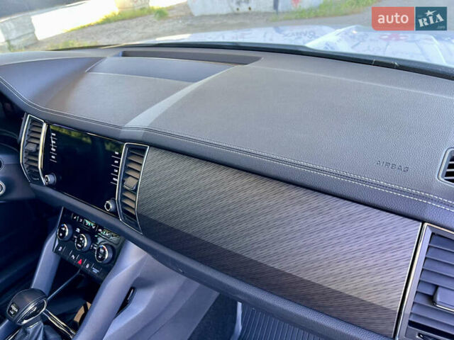 Шкода Kodiaq 2023 в Киеве на Automoto.ua Шкода Kodiaq, объемом двигателя 1.97 л и пробегом 80 тыс. км за 37997 $, фото 44 на Automoto.ua