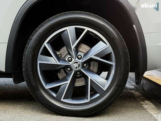 Шкода Kodiaq 2023 в Киеве на Automoto.ua Шкода Kodiaq, объемом двигателя 2 л и пробегом 20 тыс. км за 43500 $, фото 16 на Automoto.ua