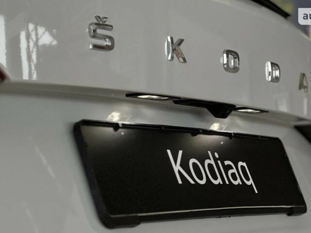 купить новое авто Шкода Kodiaq 2023 года от официального дилера Євромоторс Skoda Шкода фото