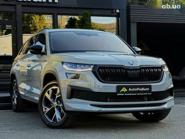 Шкода Kodiaq 2023 в Киеве на Automoto.ua Шкода Kodiaq, объемом двигателя 2 л и пробегом 20 тыс. км за 43500 $, фото 8 на Automoto.ua