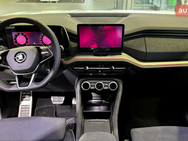 Шкода Kodiaq 2024 в Полтаве на Automoto.ua Шкода Kodiaq, объемом двигателя 1.98 л и пробегом 0 тыс. км за 49621 $, фото 7 на Automoto.ua