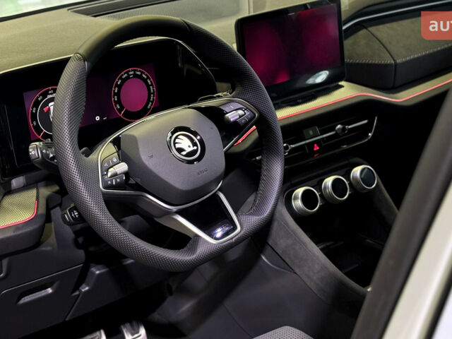 Шкода Kodiaq 2024 в Полтаве на Automoto.ua Шкода Kodiaq, объемом двигателя 1.98 л и пробегом 0 тыс. км за 49621 $, фото 6 на Automoto.ua