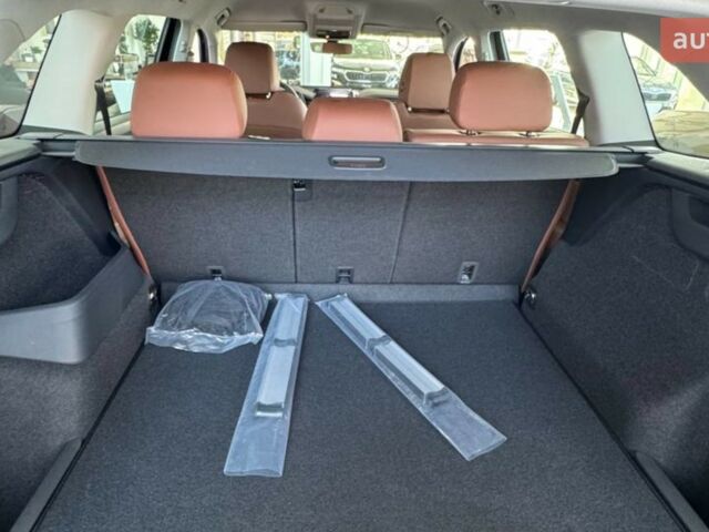 Шкода Kodiaq, об'ємом двигуна 1.97 л та пробігом 0 тис. км за 48121 $, фото 16 на Automoto.ua