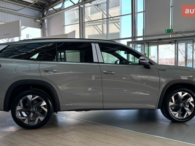 Шкода Kodiaq, об'ємом двигуна 1.97 л та пробігом 0 тис. км за 53140 $, фото 4 на Automoto.ua
