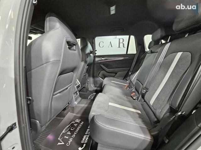 Шкода Kodiaq 2025 в Киеве на Automoto.ua Шкода Kodiaq, объемом двигателя 2 л и пробегом 7 тыс. км за 51500 $, фото 13 на Automoto.ua