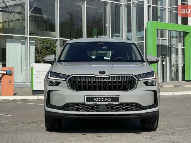 Шкода Kodiaq 2025 в Днепре (Днепропетровске) на Automoto.ua Шкода Kodiaq, объемом двигателя 1.98 л и пробегом 0 тыс. км за 40557 $, фото 18 на Automoto.ua