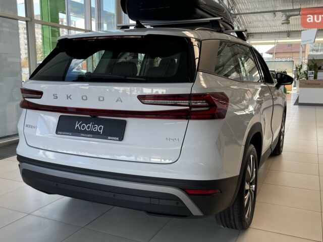 Шкода Kodiaq 2025 в Киеве на Automoto.ua Шкода Kodiaq, объемом двигателя 1.97 л и пробегом 0 тыс. км за 46260 $, фото 10 на Automoto.ua