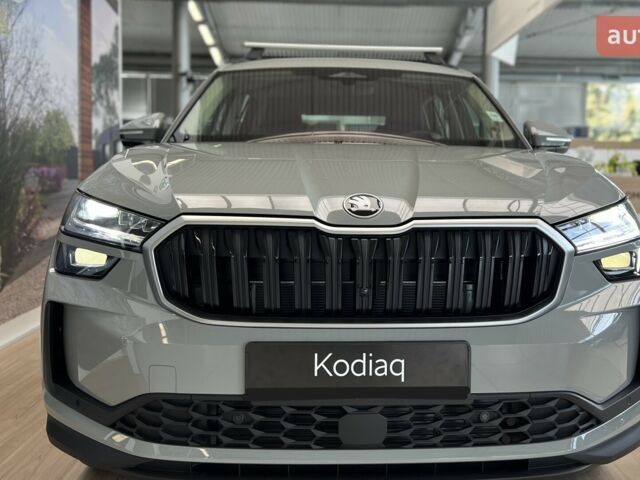 Шкода Kodiaq 2025 года купить новое авто Шкода Kodiaq 2025 года от официального дилера Автоцентр AUTO.RIA Шкода фото