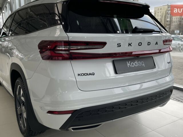 Шкода Kodiaq, об'ємом двигуна 1.97 л та пробігом 0 тис. км за 52715 $, фото 5 на Automoto.ua