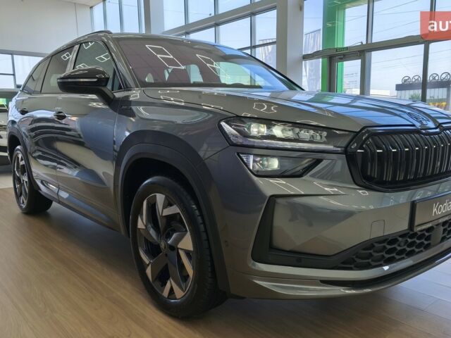Шкода Kodiaq, об'ємом двигуна 1.97 л та пробігом 0 тис. км за 52364 $, фото 2 на Automoto.ua