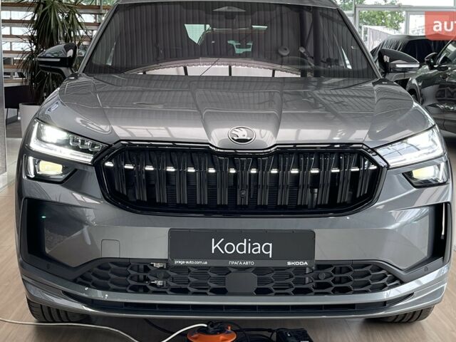 Шкода Kodiaq 2025 в Киеве на Automoto.ua Шкода Kodiaq, объемом двигателя 1.97 л и пробегом 0 тыс. км за 50991 $, фото 2 на Automoto.ua