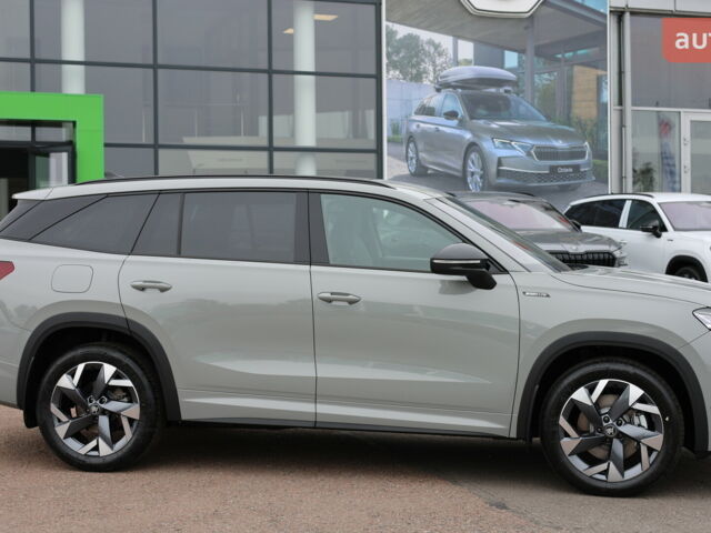 Шкода Kodiaq 2025 в Тернополе на Automoto.ua Шкода Kodiaq, объемом двигателя 1.98 л и пробегом 0 тыс. км за 49145 $, фото 11 на Automoto.ua