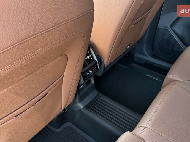 Шкода Kodiaq 2025 року купити нове авто Шкода Kodiaq 2025 року від офіційного дилера Автоцентр-Кременчук Шкода фото