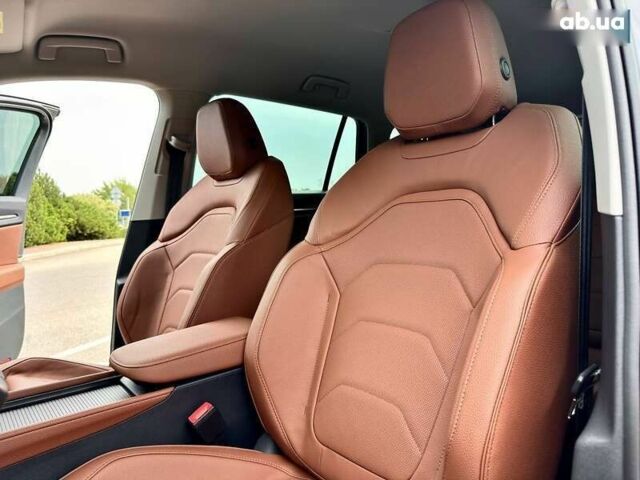 Шкода Kodiaq 2025 в Киеве на Automoto.ua Шкода Kodiaq, объемом двигателя 2 л и пробегом 1 тыс. км за 45400 $, фото 29 на Automoto.ua