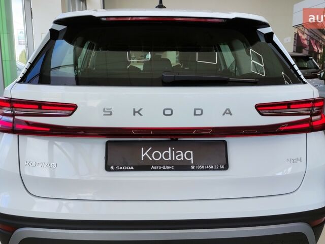 Шкода Kodiaq 2025 у Кропивницькому (Кіровограді) на Automoto.ua Шкода Kodiaq, об'ємом двигуна 1.98 л та пробігом 0 тис. км за 45605 $, фото 6 на Automoto.ua