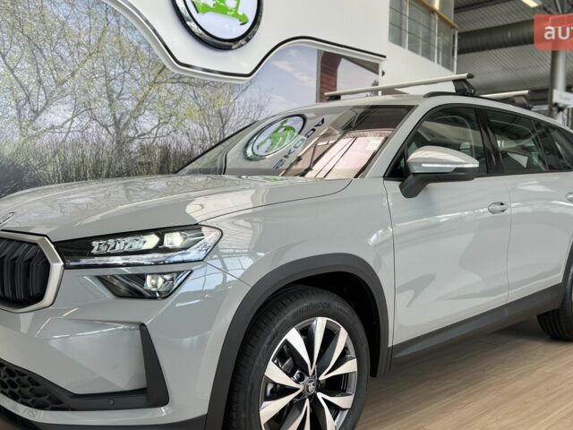 Шкода Kodiaq 2025 года купить новое авто Шкода Kodiaq 2025 года от официального дилера Автоцентр AUTO.RIA Шкода фото